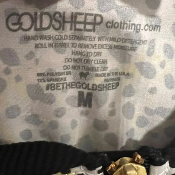 Goldsheep Animal Print Light Track Jacket
Lightweight Yellow Black Spot - Picture 8 of 12